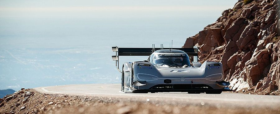 Volkswagen's electric car breaks the all-time record at Pikes Peak Volkswagen's electric car breaks the all-time record at Pikes Peak